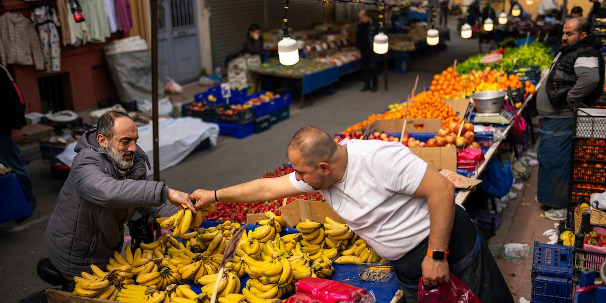 Turkiets inflation fortsätter stiga med konsumentpriser som rusar uppåt